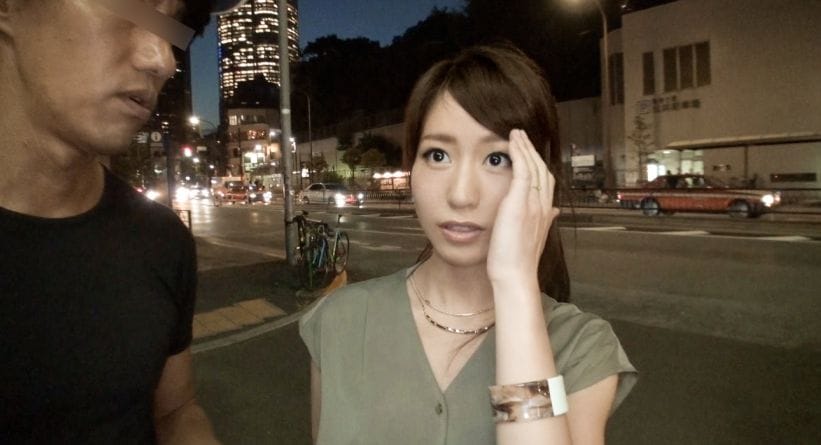 麻布のセレブ妻をナンパ。主人のよりおっきい♡と家でハメられ中出し