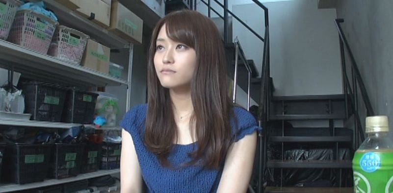 旦那のよりいいぃっ！AVの面接に来た素人の美人妻をその場で即ハメ