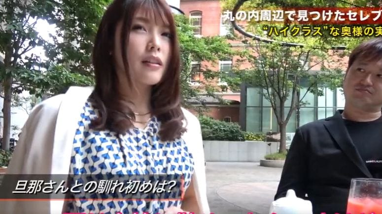お尻もお願い～っ！ナンパしたアナル狂いの変態美人妻に2穴4発中出し