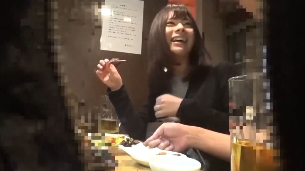 旦那は全然シテくれないの…飲み屋でナンパした人妻 中出し性交盗撮